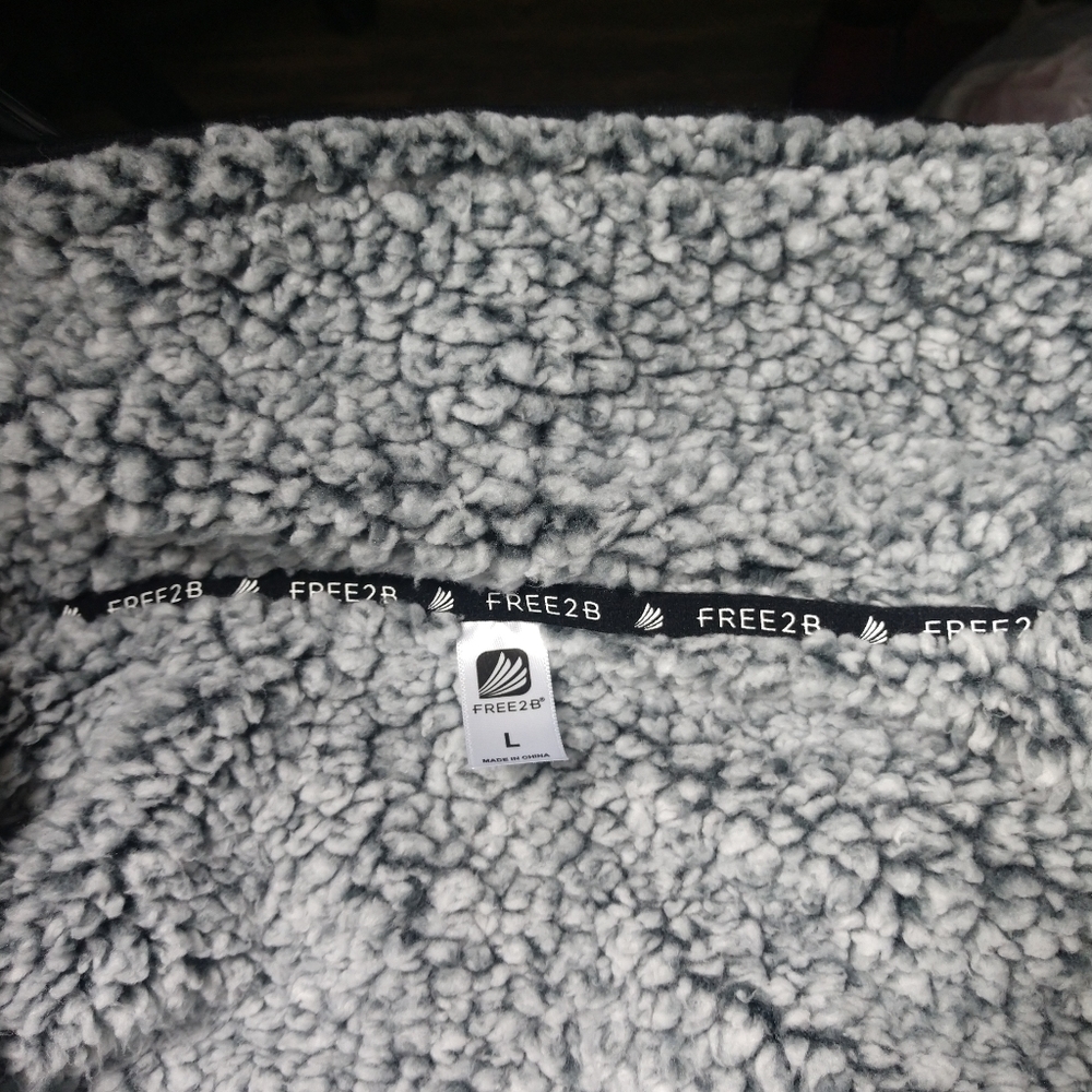 Free2B black jacket - Picture 5 of 11